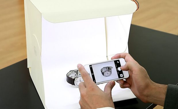 Cheat Sheet: How to Use a Light Box for Product Photography